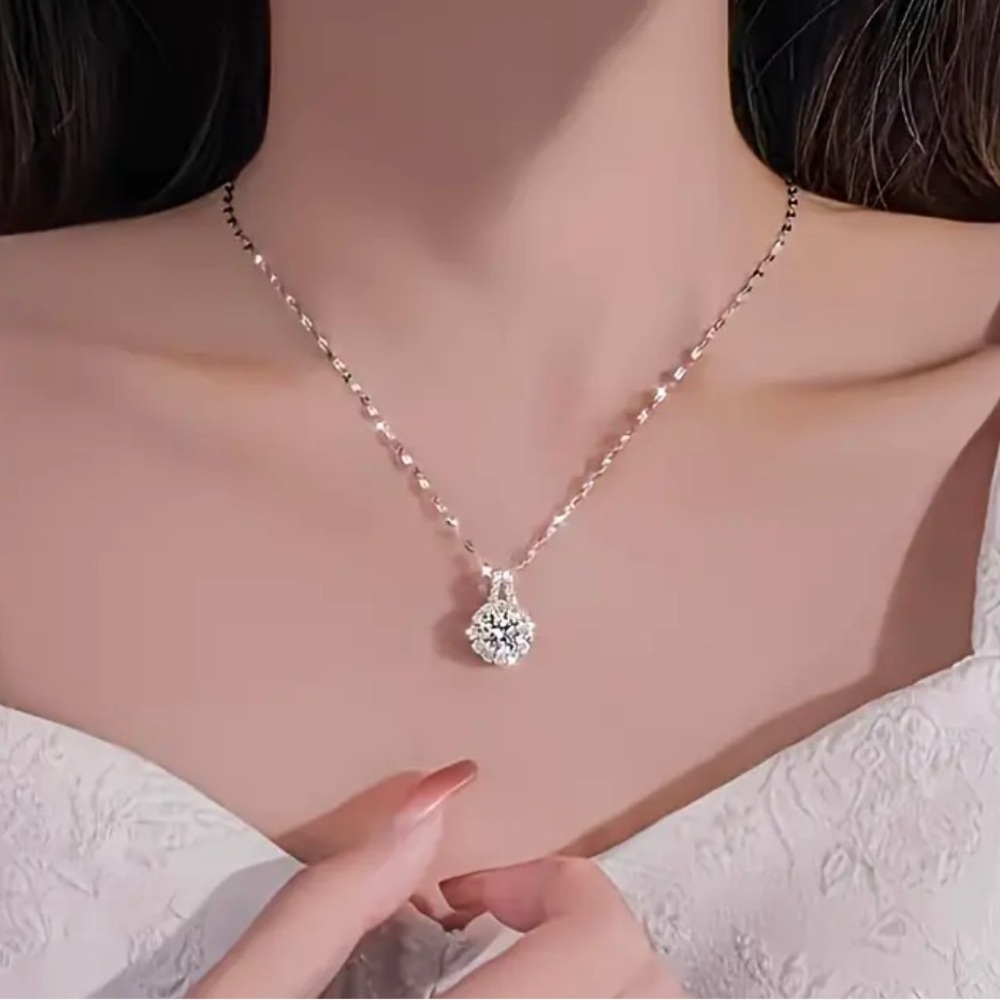 Elegant Luxury Vintage Pendant Necklace, The Perfect Choice For Valentine's Day